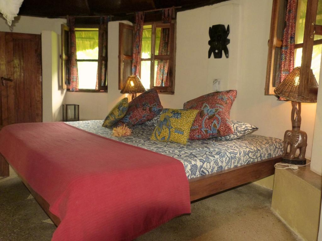 Ankobra Beach Resort Axim Rum bild
