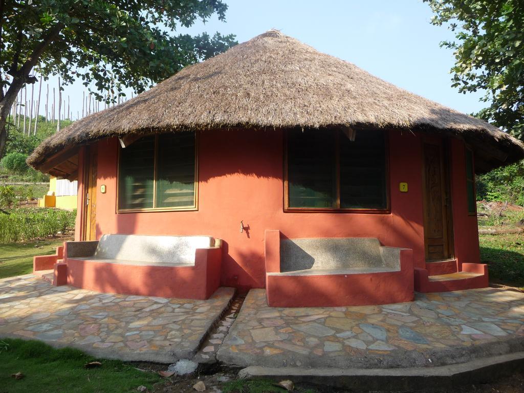 Ankobra Beach Resort Axim Exteriör bild